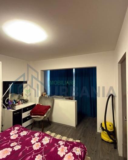 [#] Podu Roș - 2 camere - 50m2 - etaj 3/4 - Poză 2