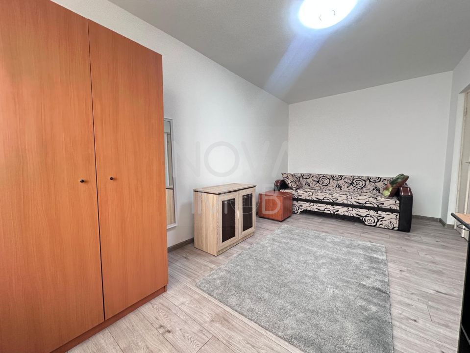 Garsoniera de inchiriat, parter, Strada Siretului - Poză 1