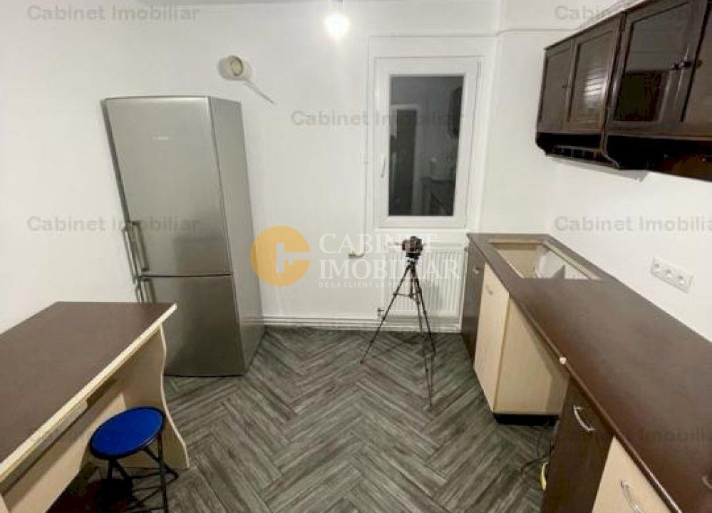 Apartament cu 3 camere - Etaj 1 - Bloc Fara Risc - Zona Podu Ros - Poză 3