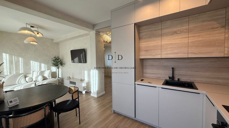 Casa de vanzare | LUX | 3 bai | gradina | terasa | parcare| Floresti - Poză 8