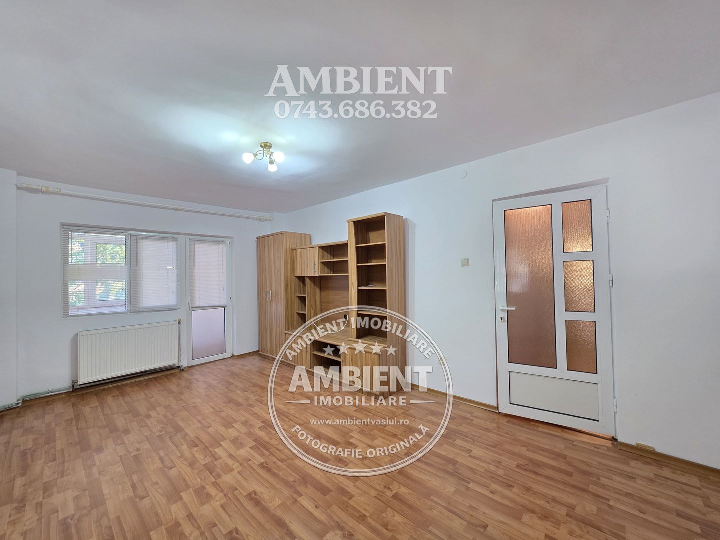 Apartament cu 2 camere, ETAJ 1, mobilat și utilat, VASLUI - zona RACOVIȚĂ; - Poză 6