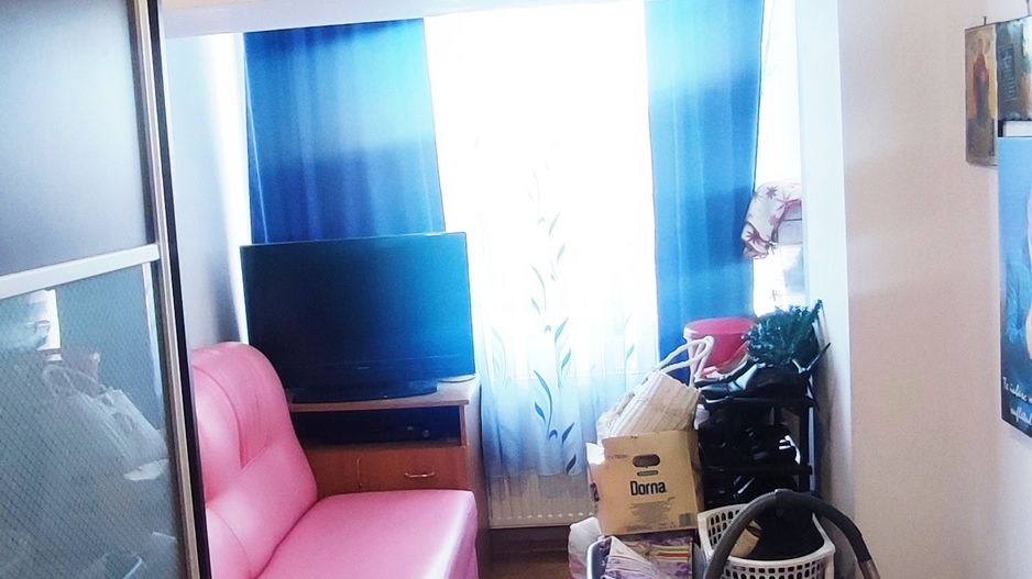 Apartament cu 3 camere in Craiter - Poză 12