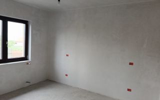 Casă/Vilă Dumbrăveni/Suceava - Poză 20