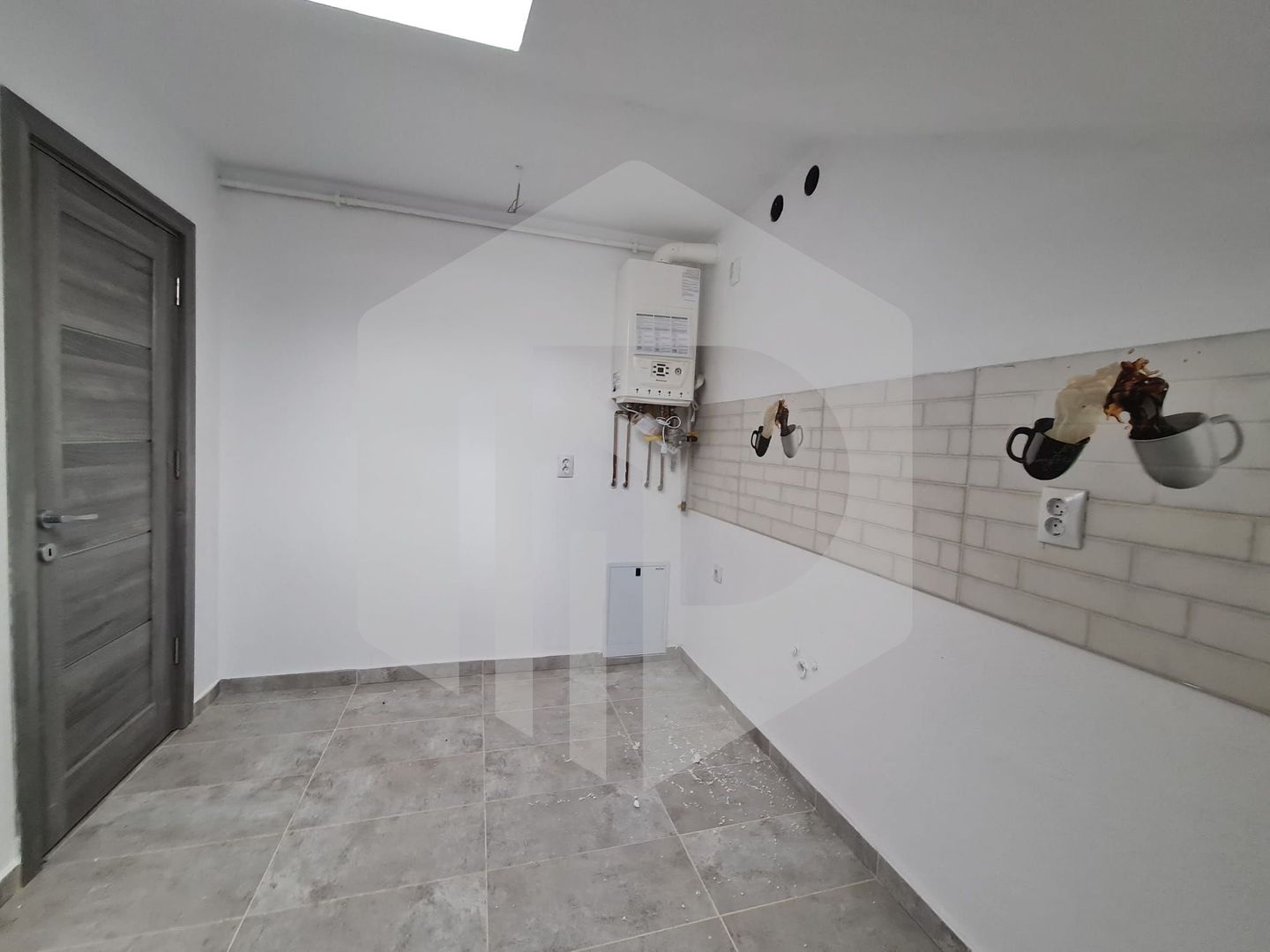 Garsoniera 37 mpu | Predare LA CHEIE | Turnisor | Bloc nou - Poză 1