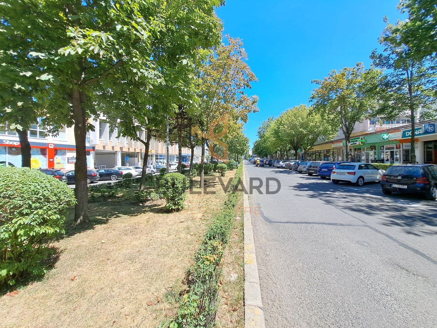 Apartament 2 camere decomandate, ultrafinisat, Piata Zorilor! - Poză 1