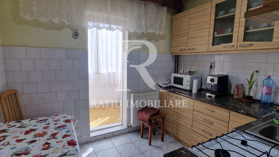 Apartament cu 3 camere | Xenopol | Oradea - Poză 9