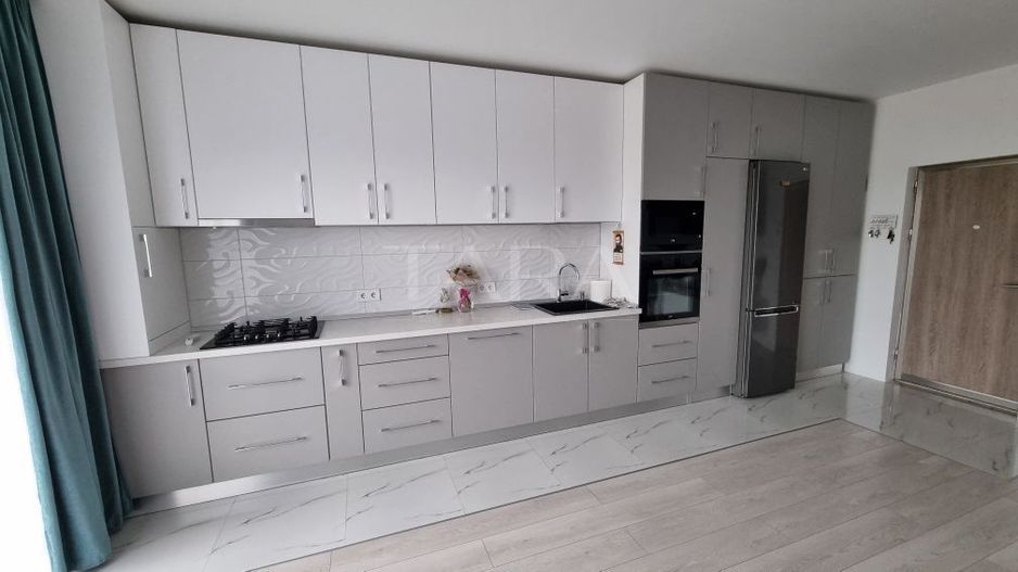 Confort, liniște și locație excelentă – 3 camere Floresti. - Poză 1