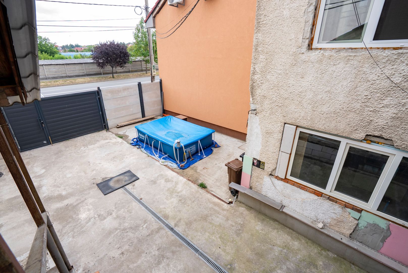 Casa 5 camere in Rogerius, la bulevard, cu acces auto - Poză 15
