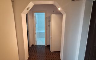 Apartament de inchiriat zona Calea Bucuresti-Piata Mare - Poză 6