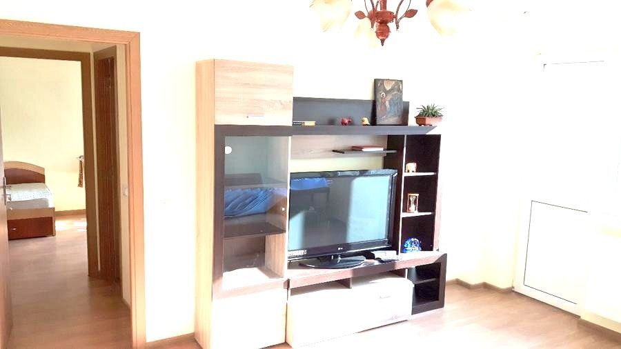 🌳 Închiriez Apartament cu 2 camere, Câmpia Libertății, renovat, aproape - Poză 1