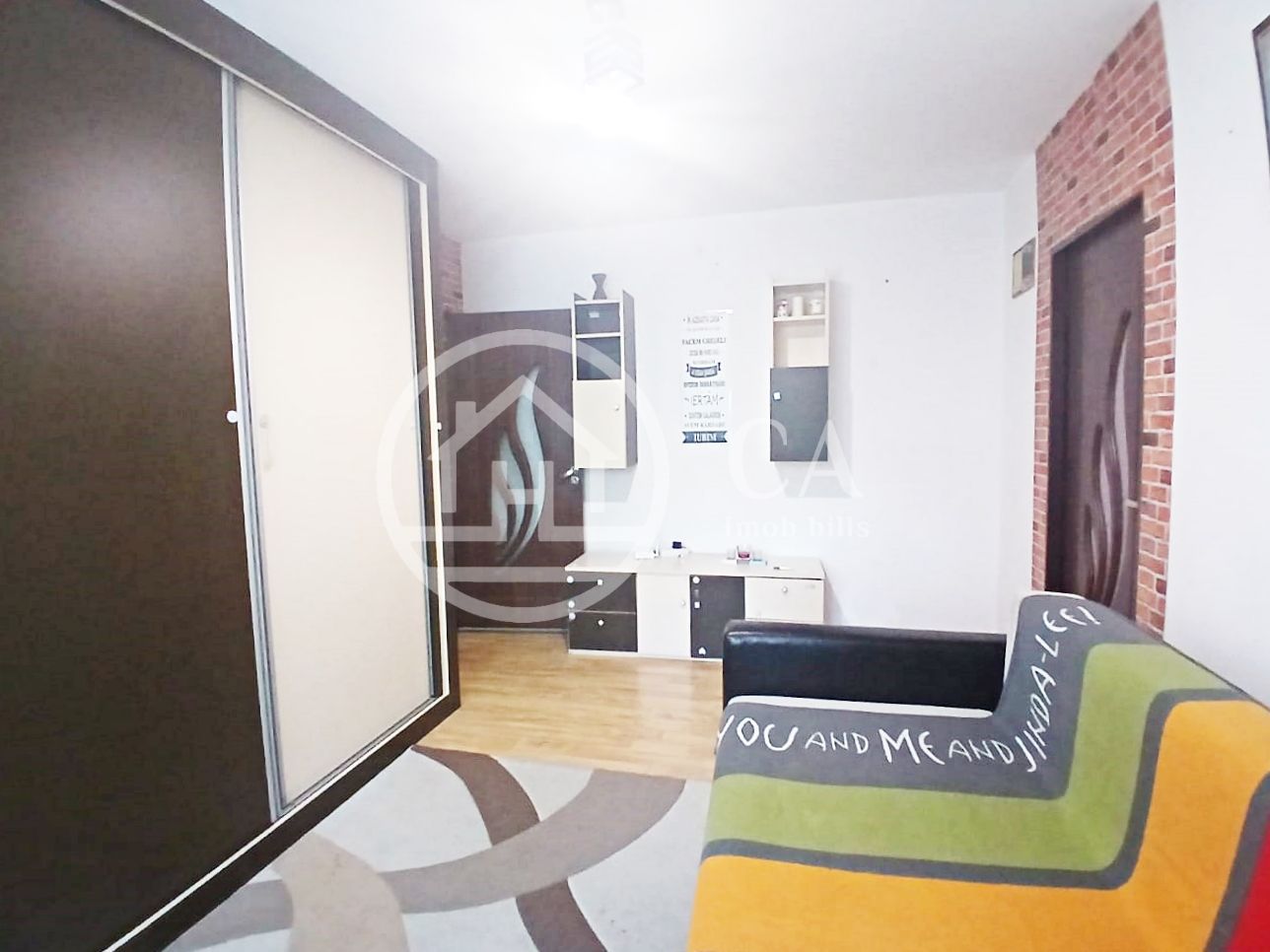 Apartament cu 2 camere de vanzare in zona Rogerius, Oradea - Poză 2