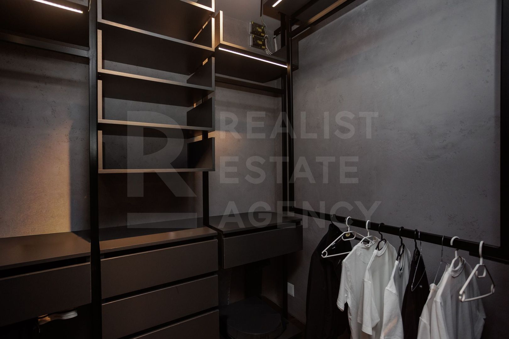 Apartament Loft-Modern de 78,4 mp cu vedere spre Parcul „La Izvor” - Poză 4