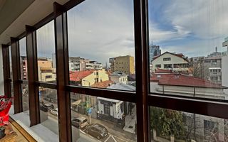 Apartament Elegant de Vânzare – 5 Camere/ 3 Băi, *Arcul de Triumf* - Poză 3