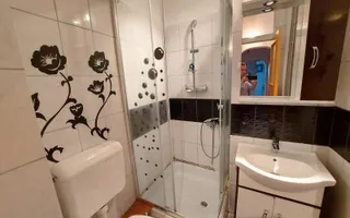 Apartament 4 camere Aparatorii Patriei | Universitatea Spiru Haret - Poză 11