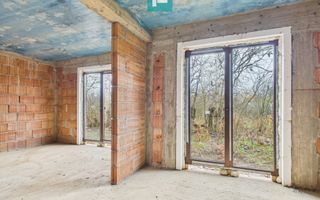 Duplex solid 120 mp, intimitate și calm in Chisoda - Poză 13