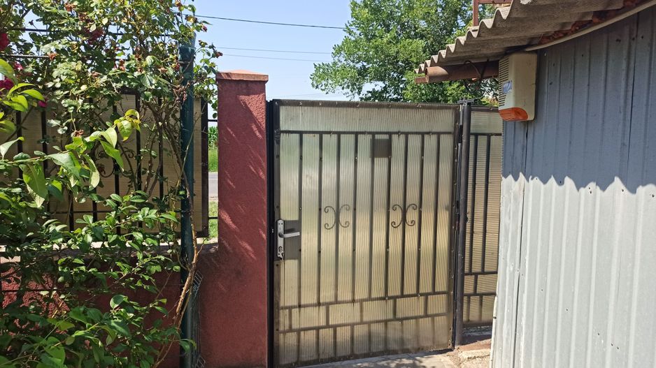 vila indiv+1198mp teren/pe DN4(sosBucuresti) in Frumusani/jud.Calarasi - Poză 95