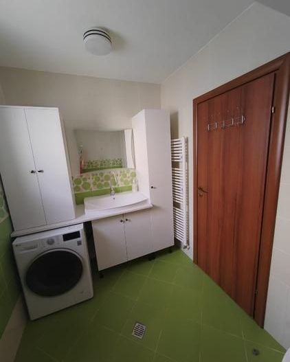 Vanzare apartament luminos de 2 camere, Titan, Gura Siriului-parcare inclusa - Poză 5