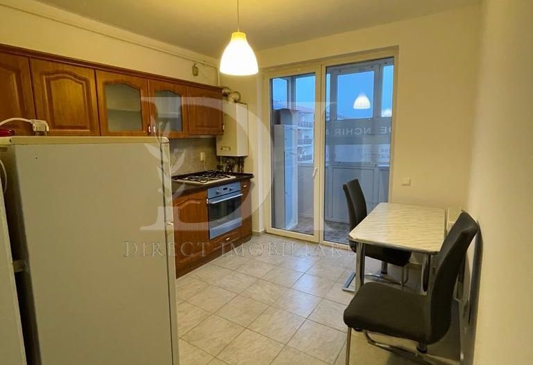 Apartament de inchiriat / doua camere separate / Porii , Floresti - Poză 5