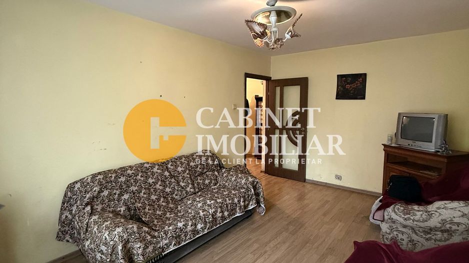 3 camere decomandat - Zona Dacia - Poză 2