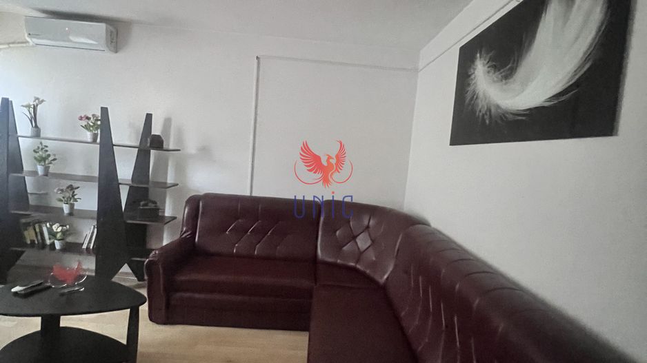 Decomandat, stradal, Calea Bucuresti etaj 1 - Poză 96