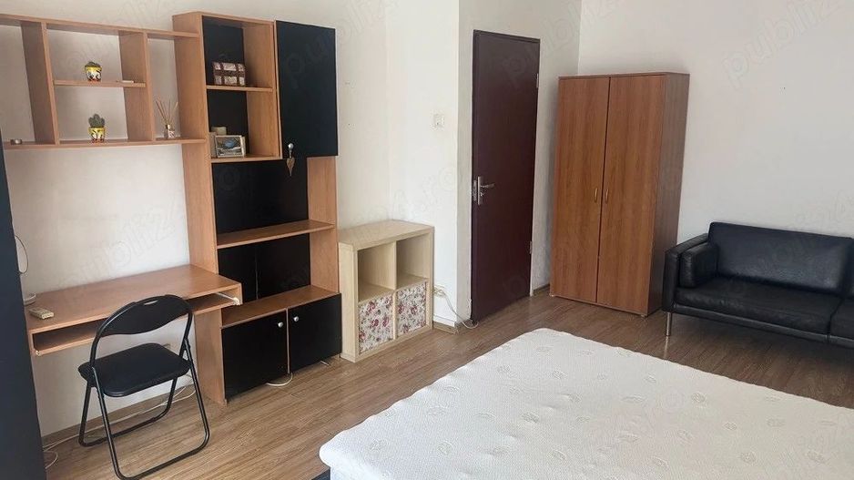 De Închiriat: Garsonieră Decomandată– Zona Tineretului - Poză 4