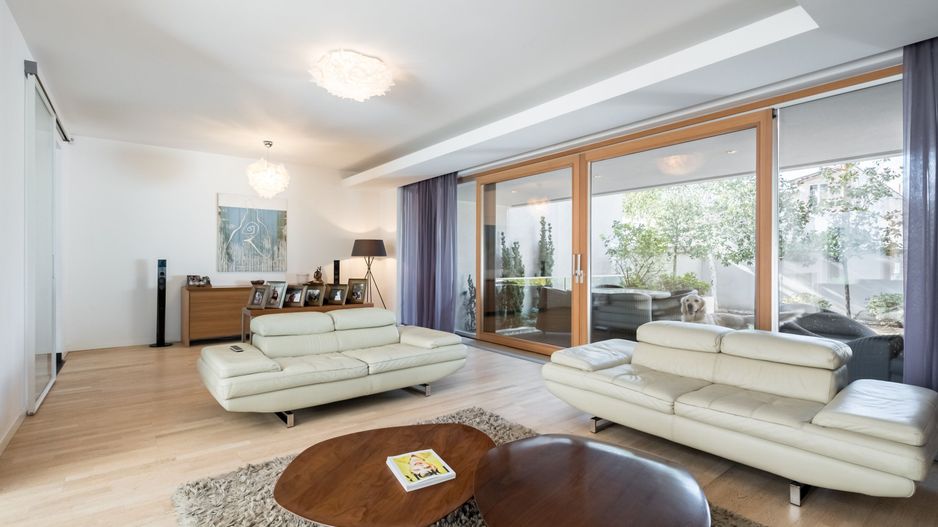 UNA DIN CELE MAI FRUMOASE CASE MODERNE DIN BUCURESTI - Poză 4