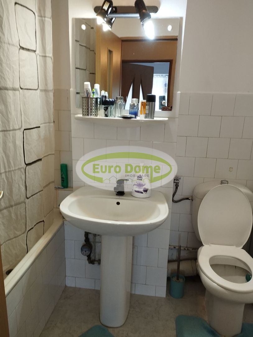 Apartament decomandat centrul Civic - Poză 7