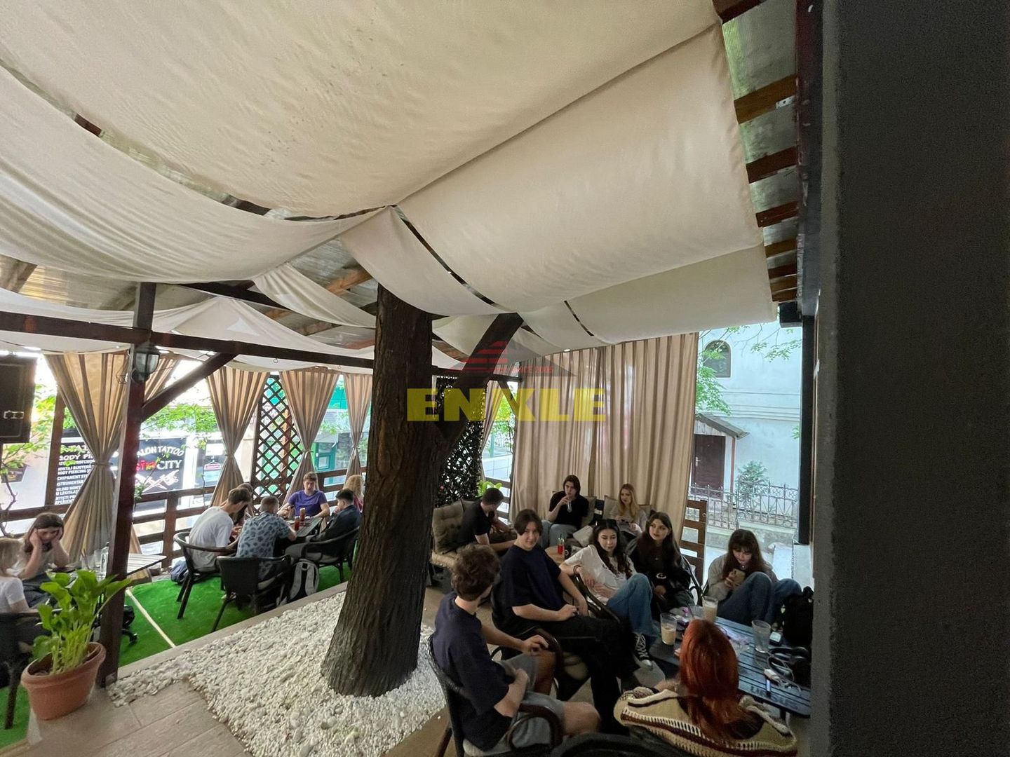 Predare afarcere la cheie Cafenea+terasa bar,Bulevardul Mihai Eminescu - Poză 5