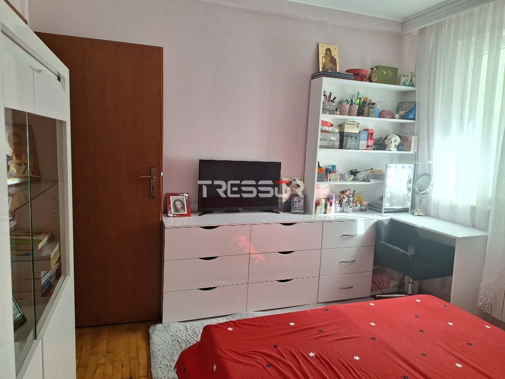 Spațiu ideal locuință sau birou, parter, Bd. Ferdinand, balcon autoriz - Poză 2