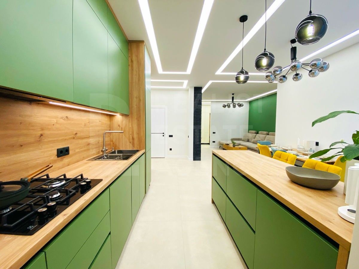 Chirie apartament, 3 camere, str. 31 August 1989, Centru - Poză 1