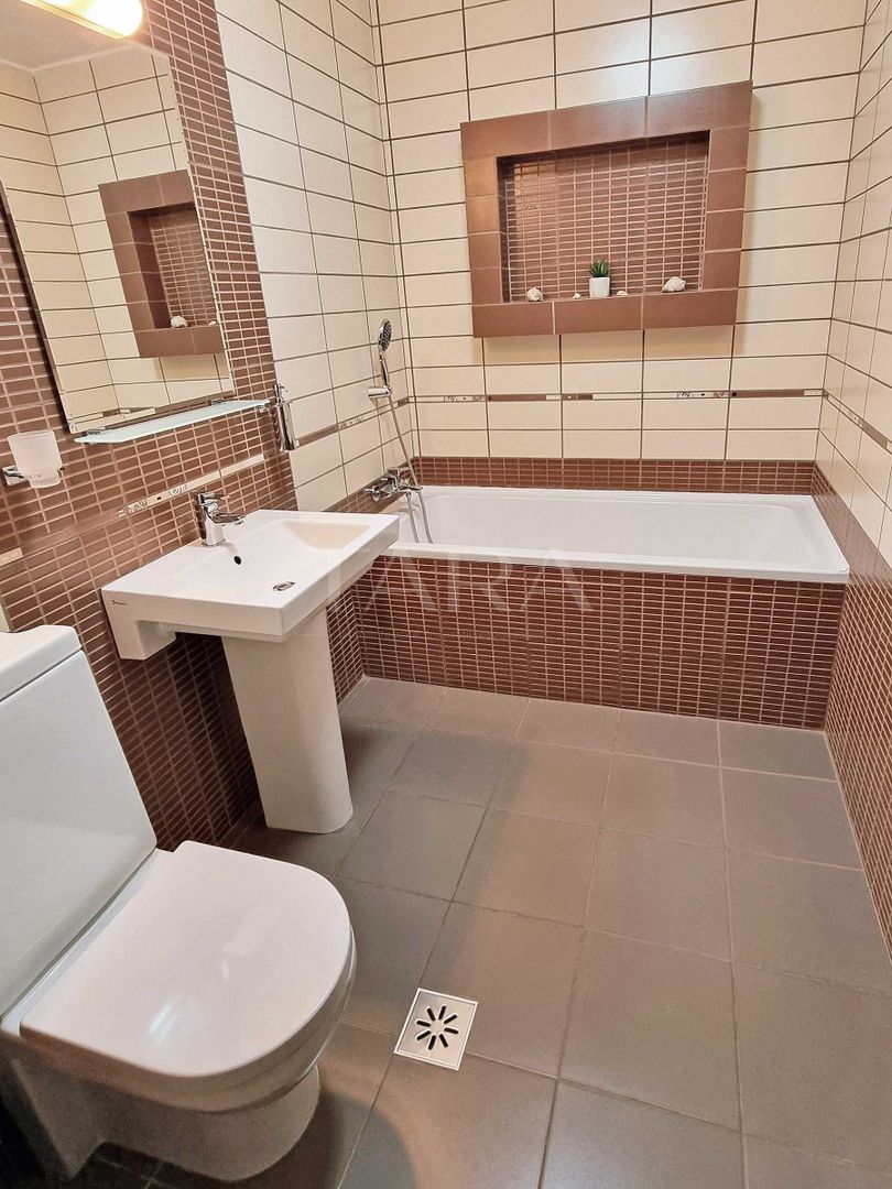 Apartament 2 camere decomandat, luminos, 58 mp + 2 balcoane + parcare. - Poză 5