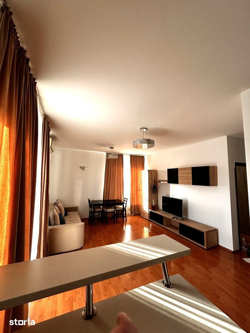 🏡 Închiriez Apartament cu 2 camere, parcare inclusă, Complex Răsărit de Soare - Poză 1