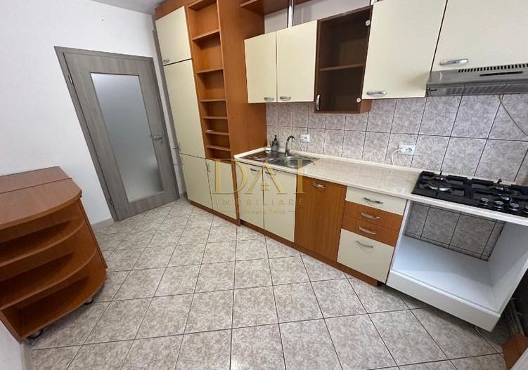 Apartament 3 camere | 2 bai | etaj intermediar | Piata Flora - Poză 8