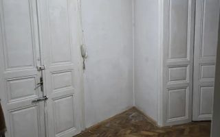 De vanzare apartament 3 camere zona Maria - Poză 1