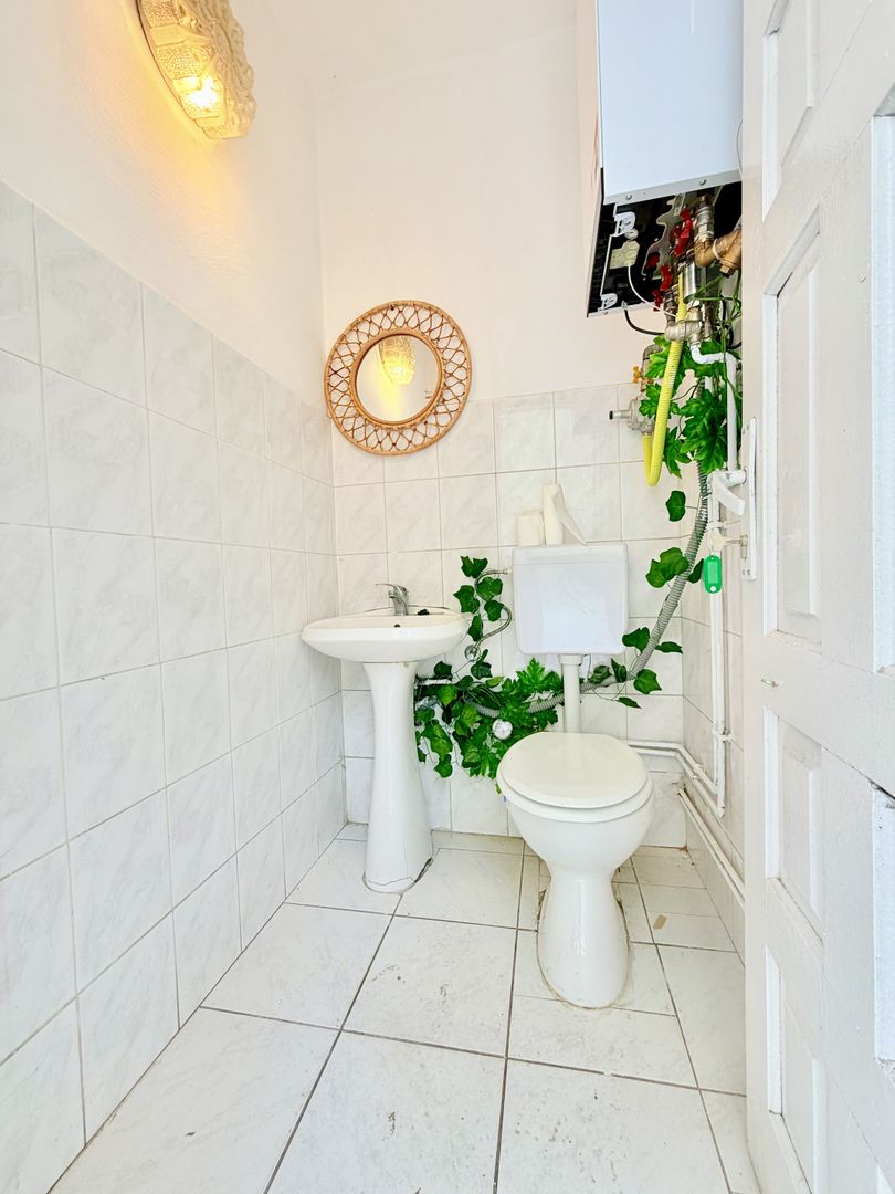 Spațiu comercial versatil, cu curte și acces auto | Simion Bărnuțiu - Poză 9