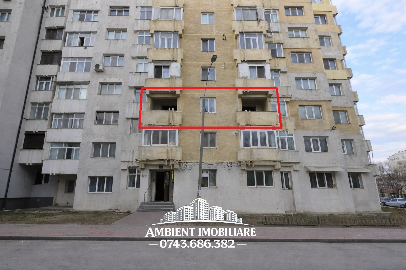 Apartament cu 2 camere, etaj 2, VASLUI - zona Centru - Aurocor; - Poză 1