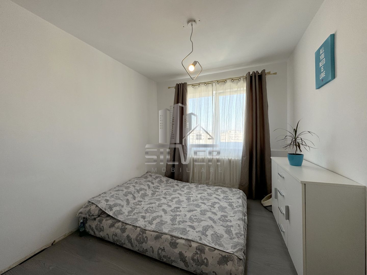 Apartament cu 3 camere/zona strazii Mehedinti. - Poză 4