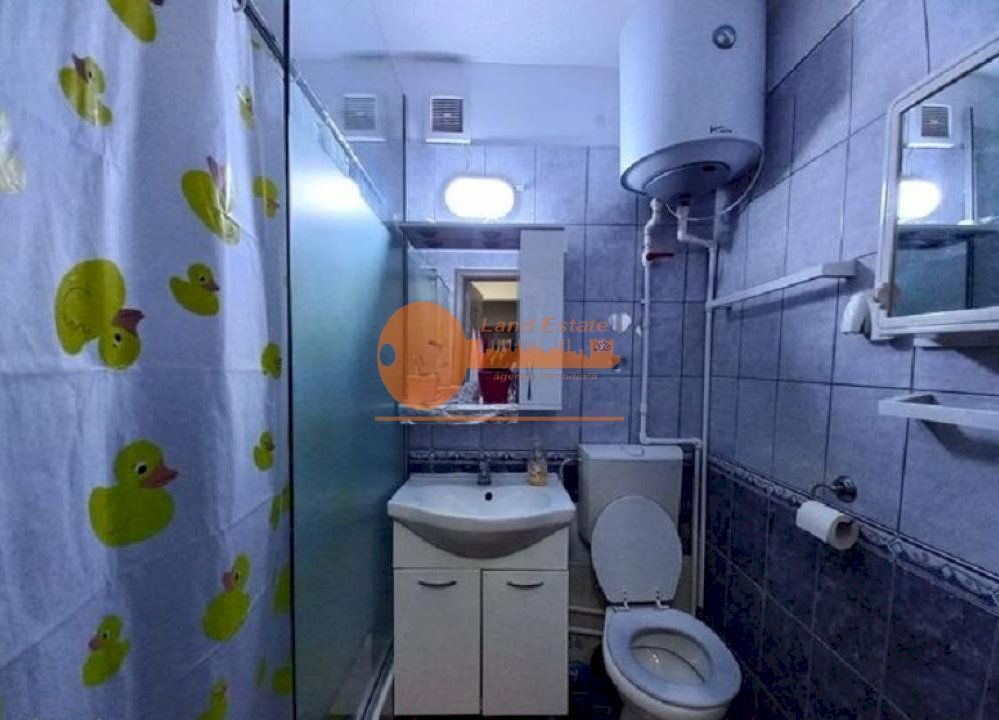 4 camere Rahova cu doua balcone si boxa - Poză 6