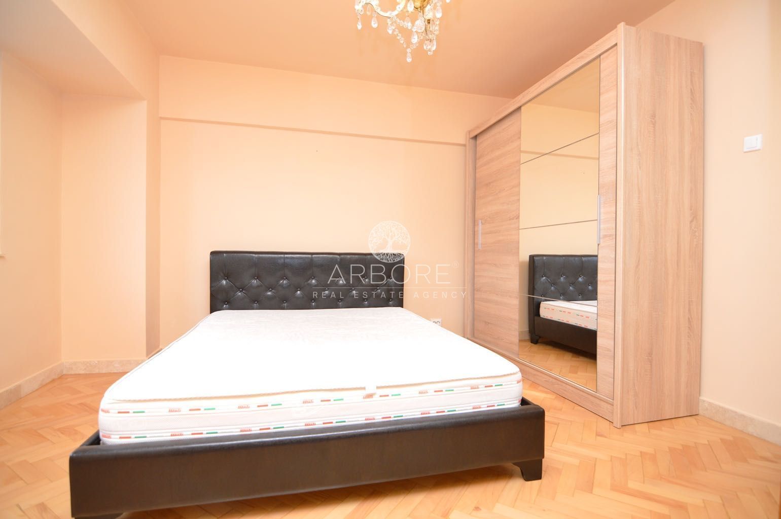 Apartament 2 camere exclusivist – Palatul de Justiție, Centrul Vechi - Poză 1