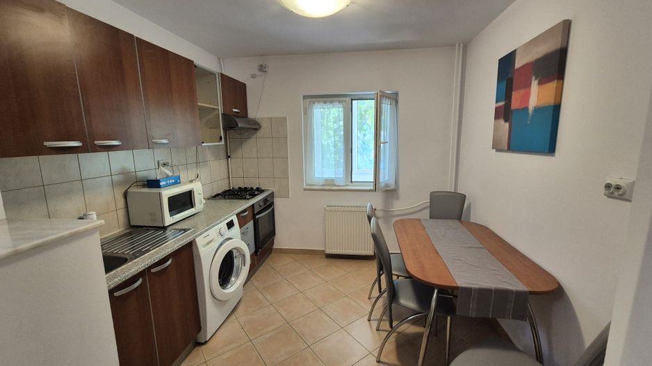 Apartament cu 2 camere in Aviatiei - Poză 4