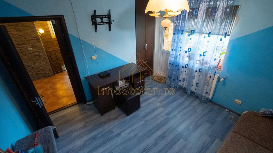 Casă modernă și cochetă cu grădină frumoasă în Techirghiol - Poză 9