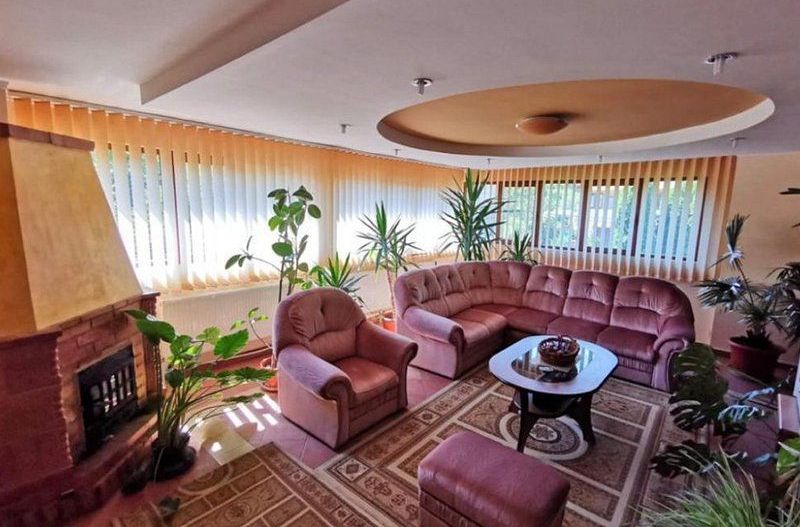 Casa / Vila cu 9 camere Breaza - Poză 8