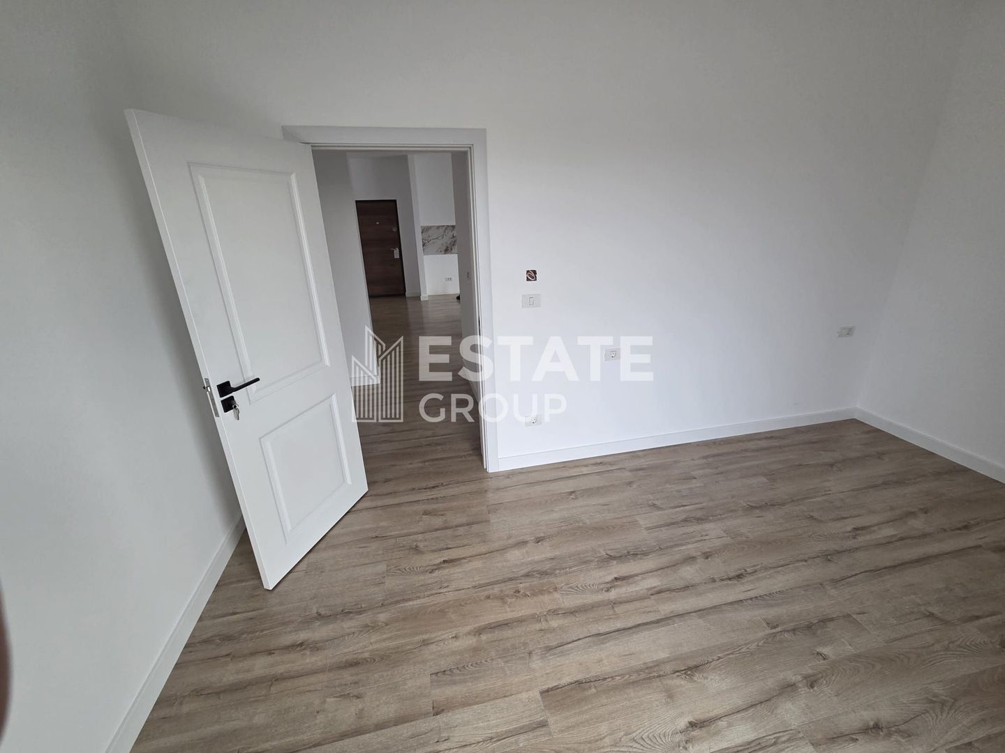 Apartament 3 camere, aproape de Shopping City Mall cu vedere spre oras - Poză 20