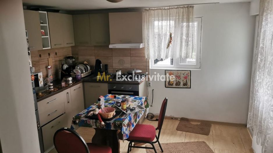 Casa de vanzare - comuna Pielesti - Poză 7