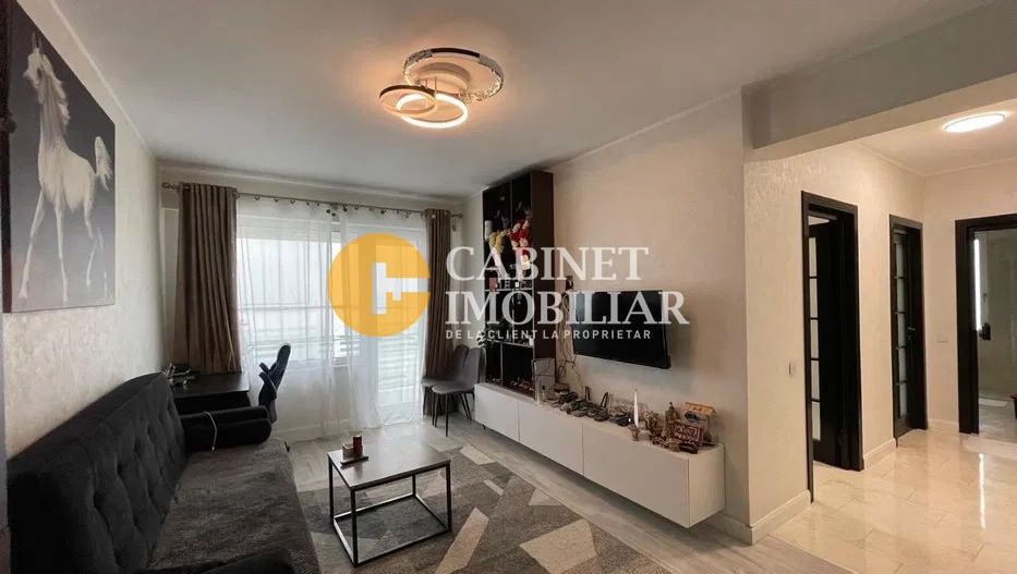 Apartament de vis în Copou – spațios, luminos, perfect poziționat! - Poză 1