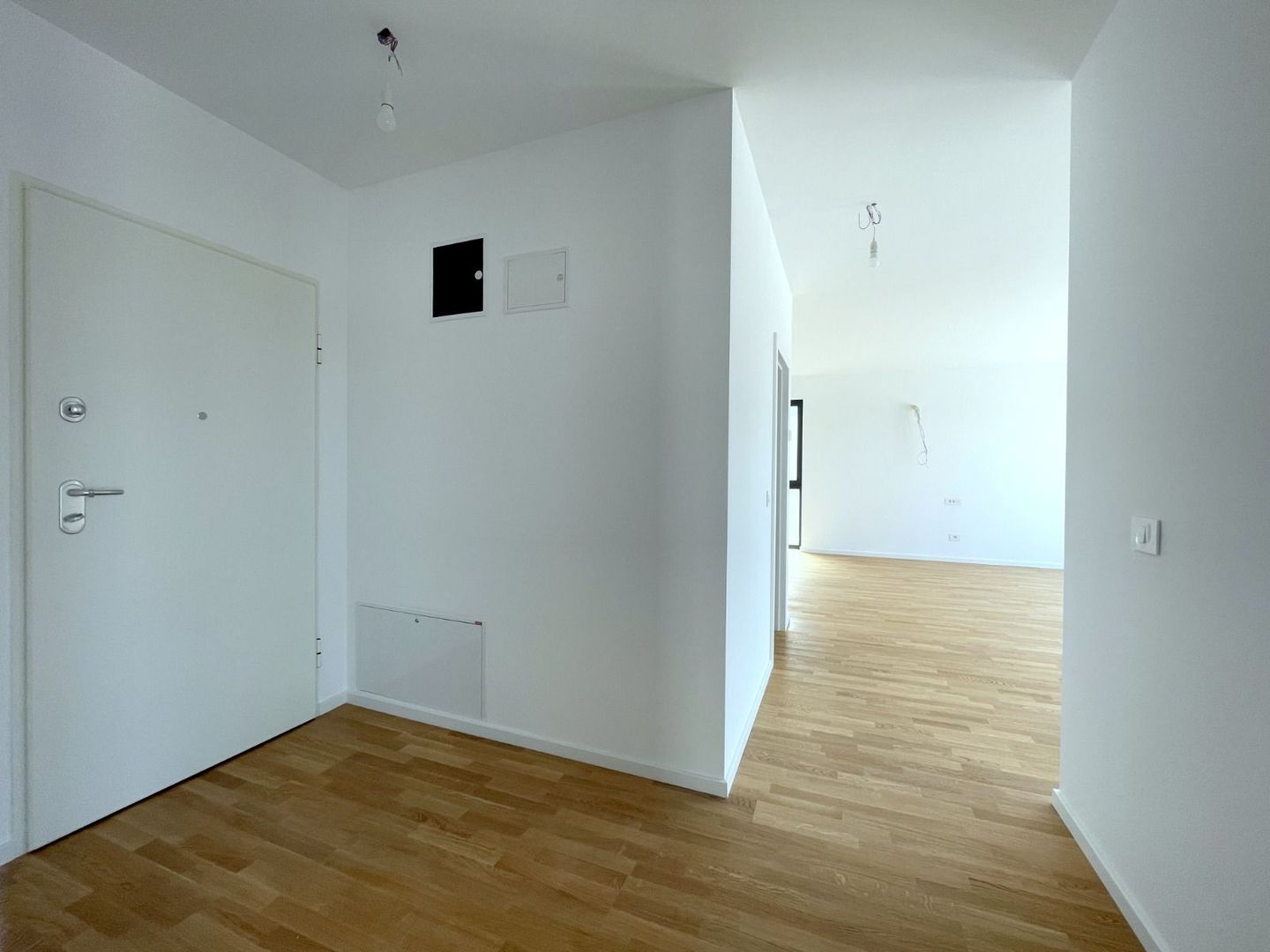 Apartment 3 camere cu terasa de 46 mp - Poză 16