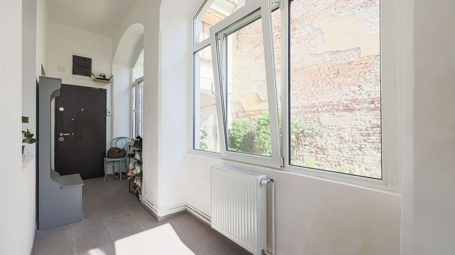 Apartament ultracentral cu 1 dormitor - Poză 3