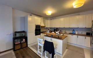 De vanzare apartament 4 camere  Erou Iancu Nicolae Pipera 156 mp - Poză 3