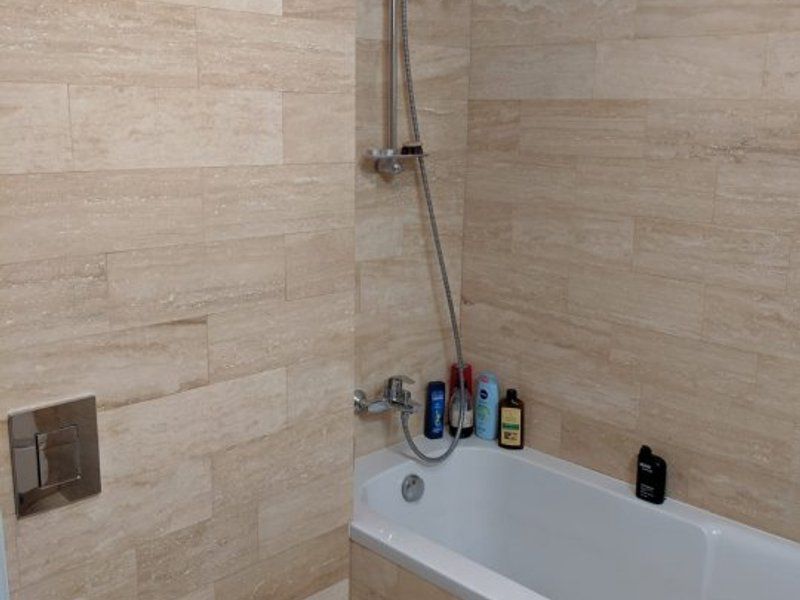 Studio in Vernescu Residence, nou, mobilat si utilat, parcare subterana - Poză 9