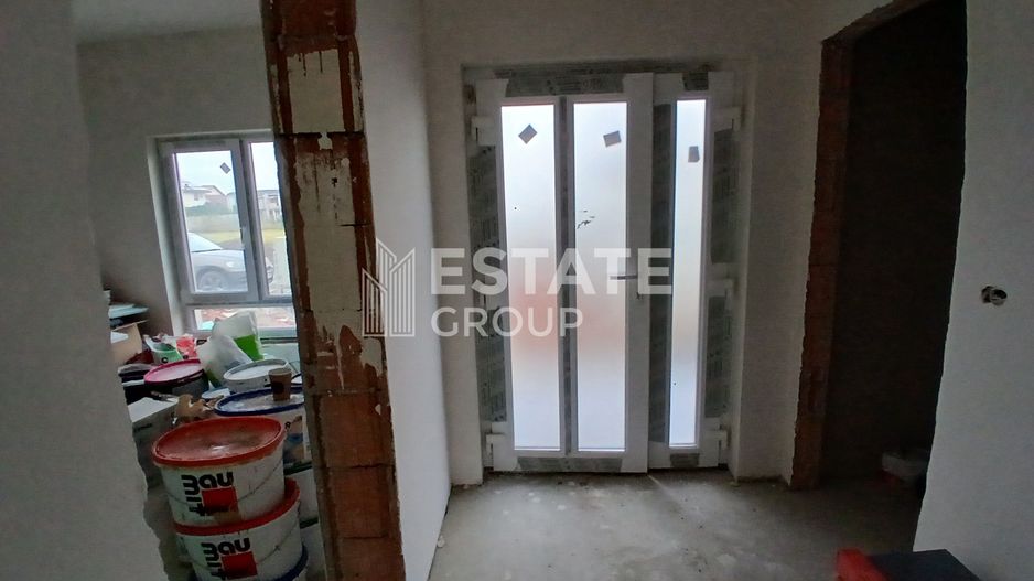 Duplex cu 5 camere despartit prin camera tehnica in Dumbravita - Poză 11